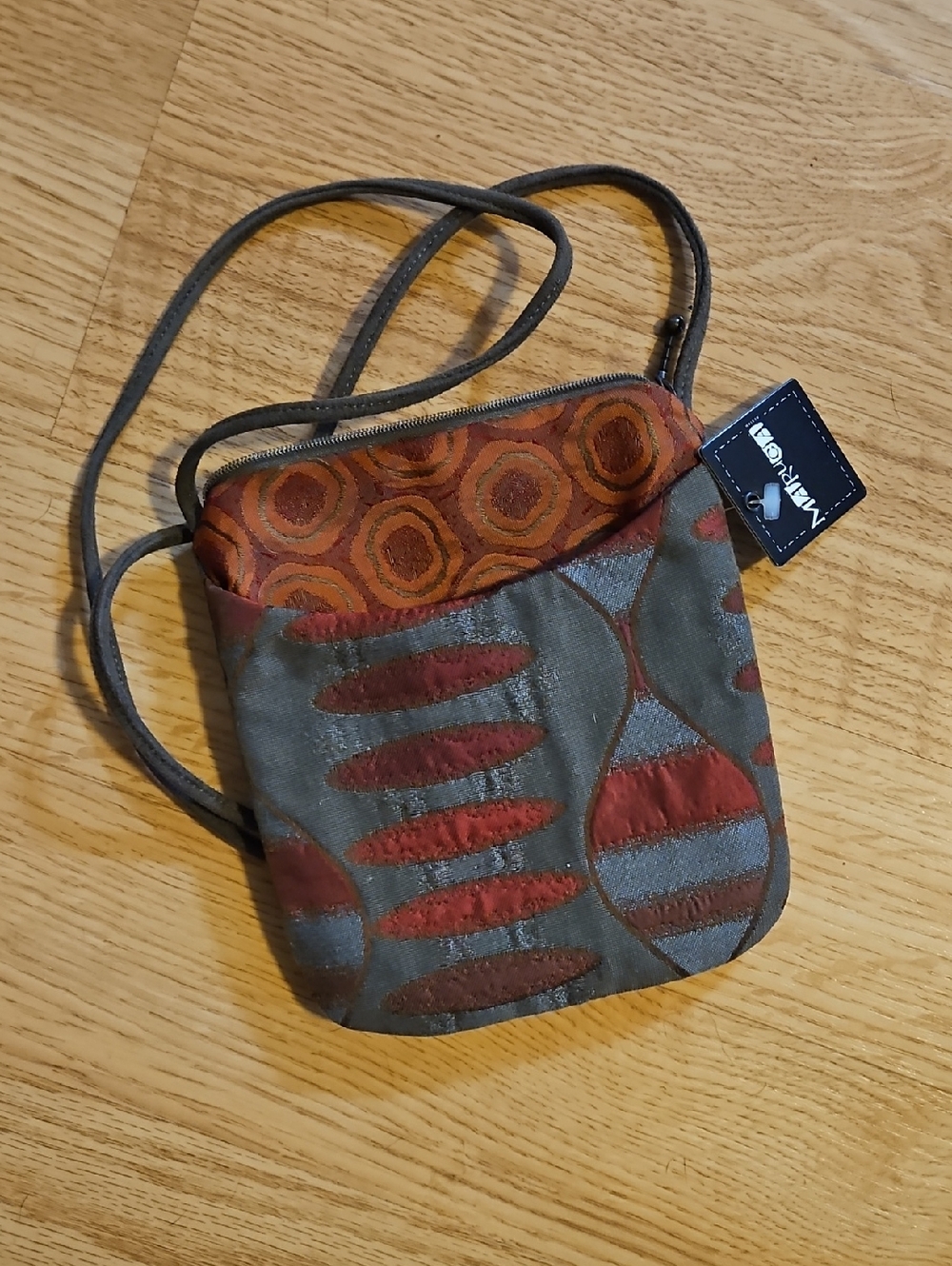 Maruca Small Zipper Pouch in Olive and Rust